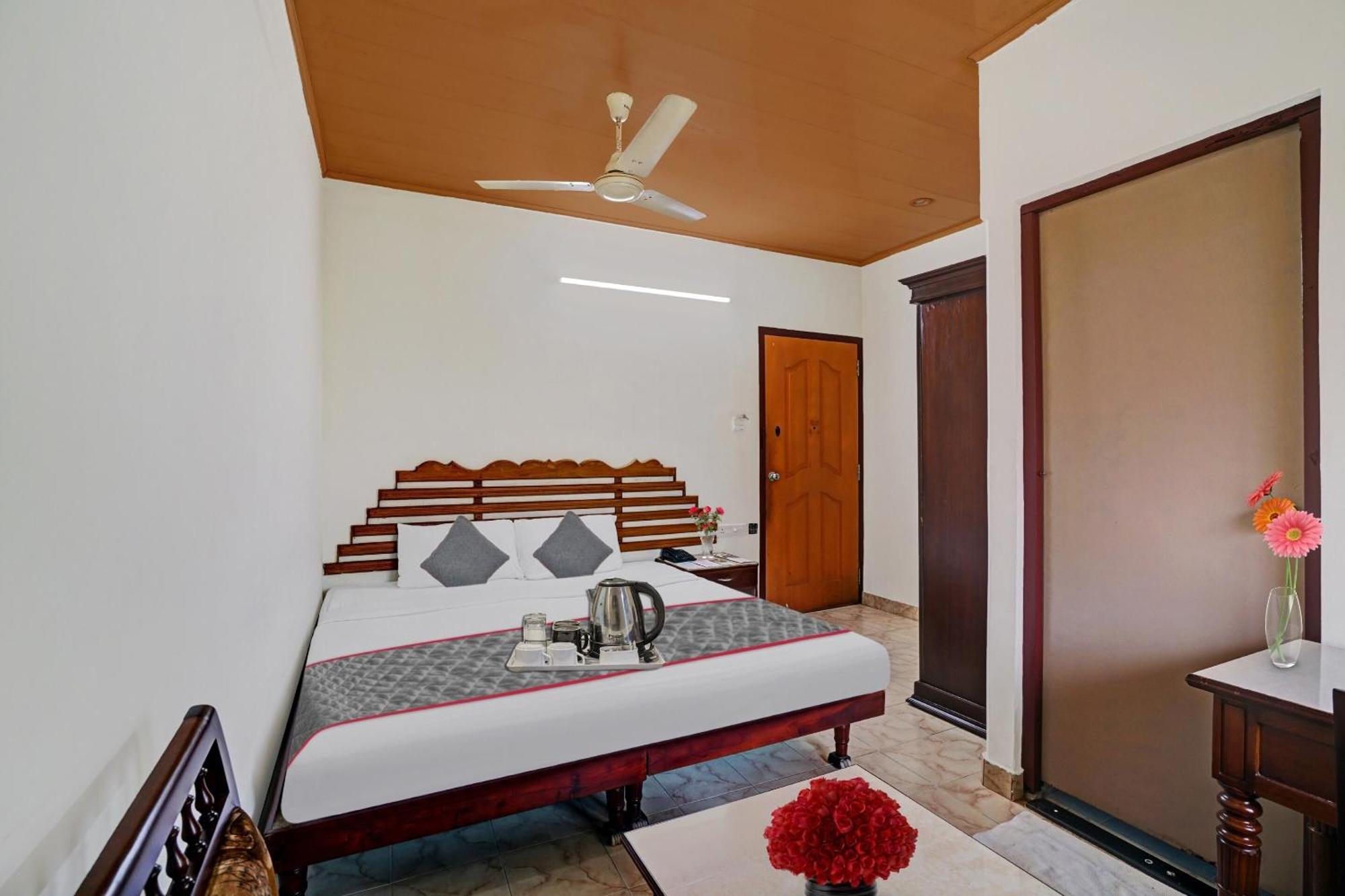 Palette - Pagoda Resorts Alappuzha Exterior photo
